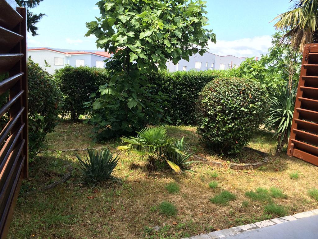 Apartment Mia Selce Exterior photo